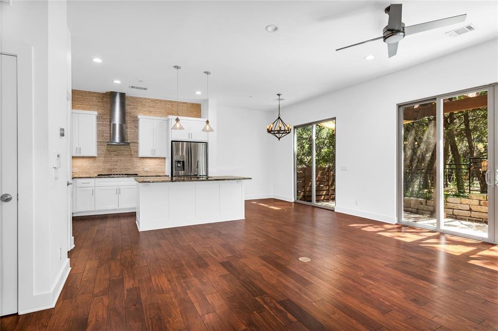 Condo Austin In Austin, Texas, United States For Sale (13183135)