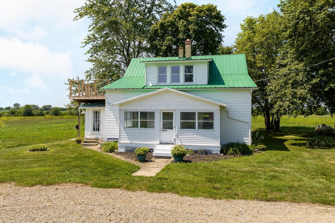 5 Bedrooms Single Family Detached In Choctaw Lake, Ohio, United States