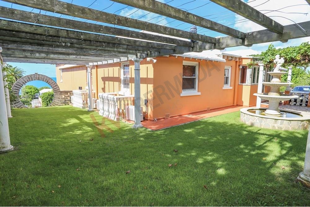 Residential Bermuda In Pembroke, Pembroke Parish, Bermuda For Sale