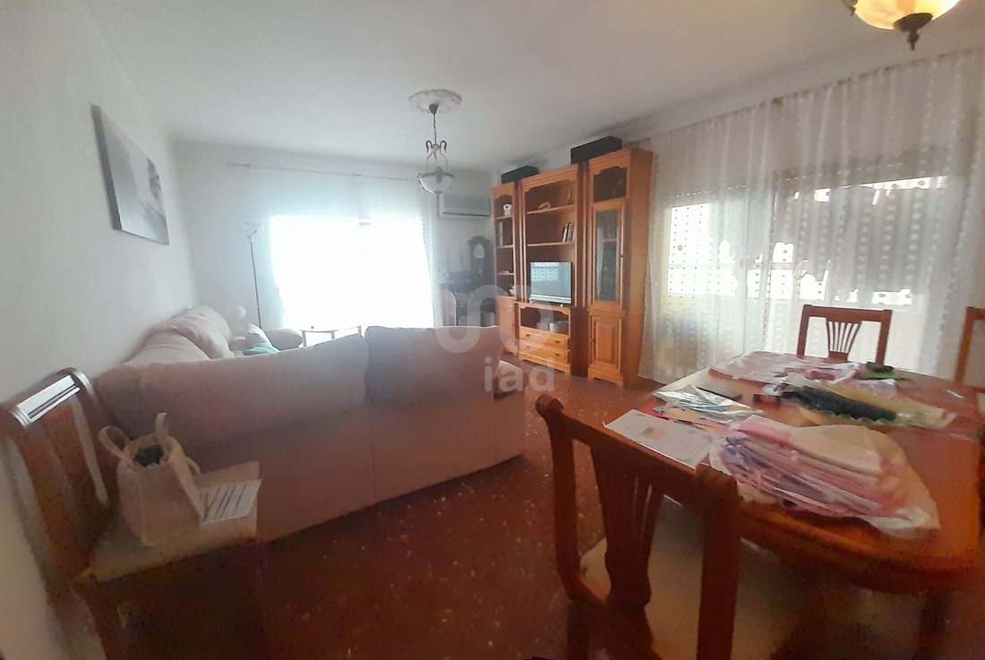 Apartamento 4 Dormitorios 180.00 M2 In Cádiz, Andalusia, Spain For Sale