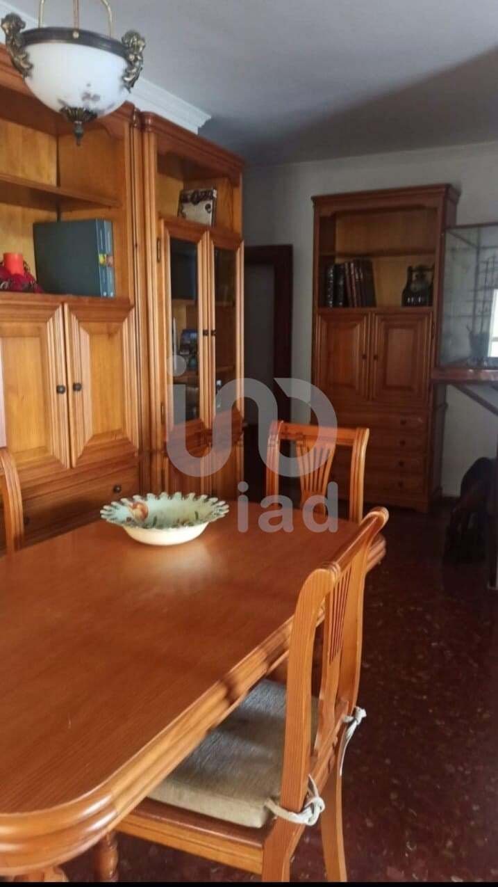 Apartamento 4 Dormitorios 180.00 M2 In Cádiz, Andalusia, Spain For Sale