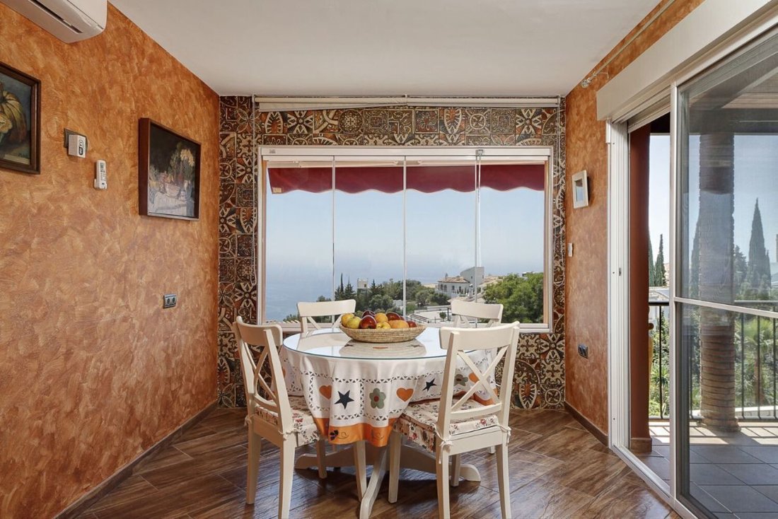 Villa in Salobrena, Andalusia, Spain 4 - 13189217