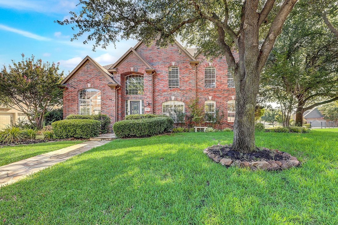 613 Heatherglen Dr In Grapevine, Texas, United States For Sale (13192226)