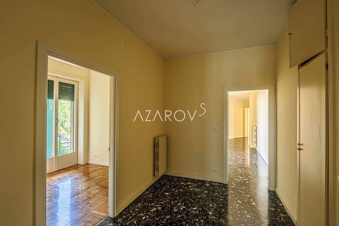 Apartment By The Sea 160 M2 In Sanremo In Sanremo, Liguria, Italy For