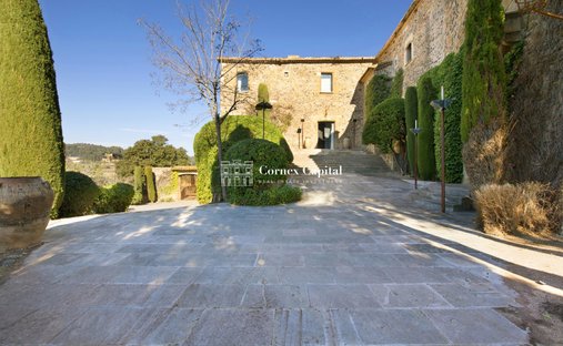 Castle for Sale in Foixa, Catalonia, Spain