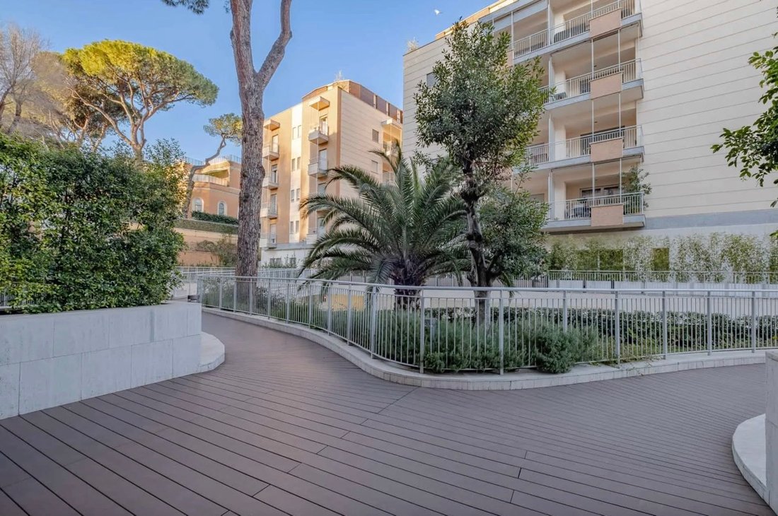 Fully Renovated Apartment On The Aventino Hill In Rome In Rome, Lazio