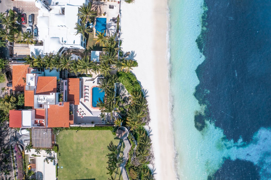 Super Luxury Beachfront Villa In The Hotel Zone In Cancún, Quintana Roo