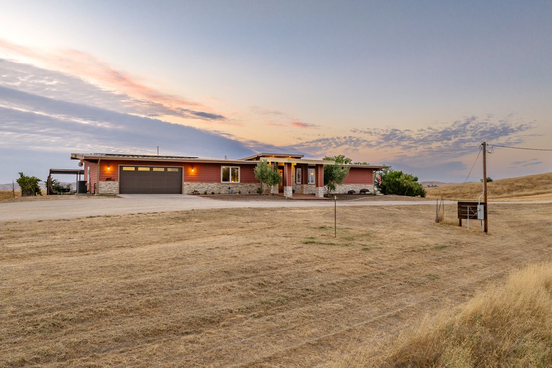 6355 Cerros Pioneros Way In San Miguel, California, United States For