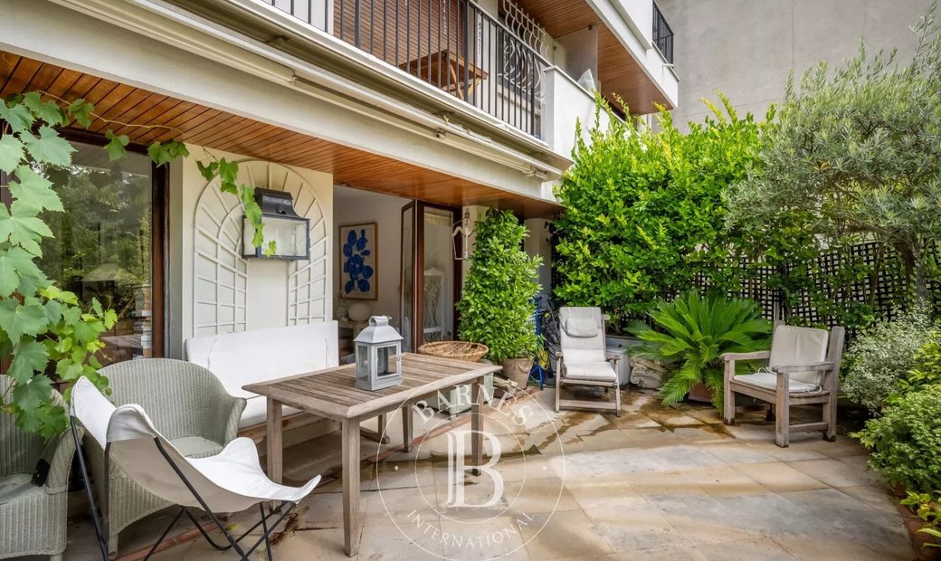 Paris 16 Ranelagh 1 Bed Apartment In Paris, île De France, France For