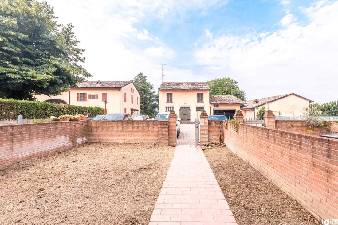 Parma Apartment In Emilia Romagna, Italy For Sale (13194211)