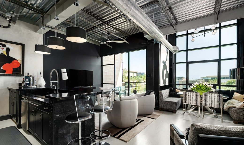Plaza Lofts At Kierland In Scottsdale, Arizona, United States For Sale