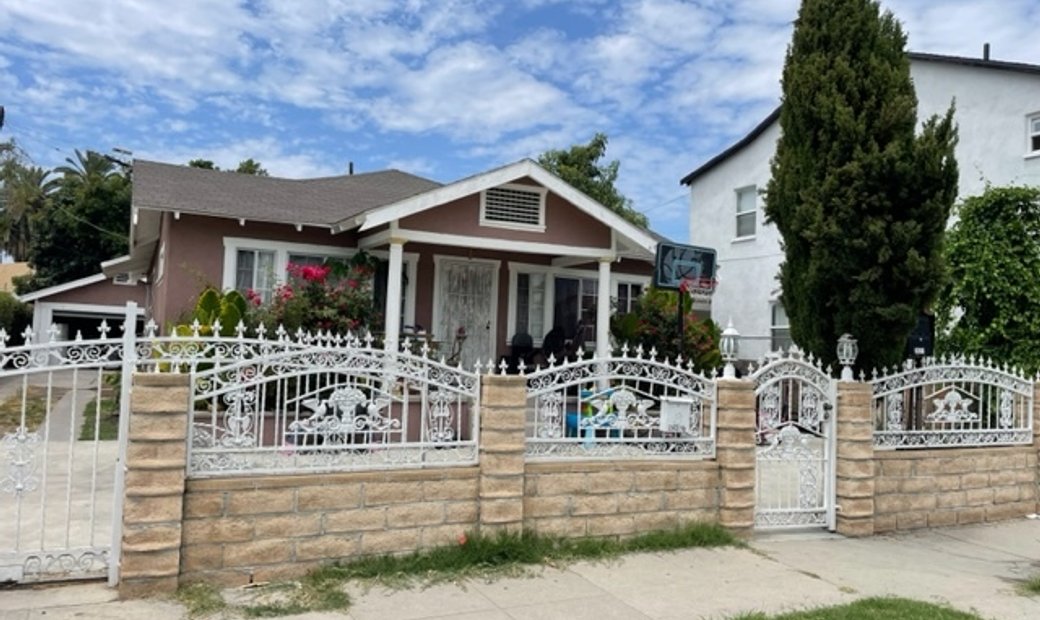 4 Bedrooms Duplex In Los Angeles, California, United States For Sale