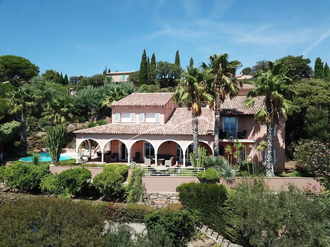 Le Lavandou House In Le Lavandou, Provence Alpes Côte D'azur, France