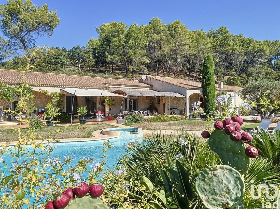 Vente Maison/Villa 7 In Pierrefeu Du Var, Provence Alpes Côte D'azur
