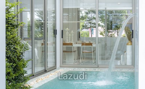 Villa in Thep Krasatti, Phuket, Thailand 1