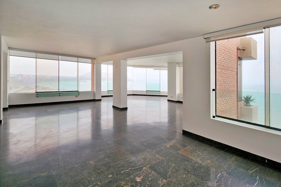 Spectacular Penthouse In Miraflores, Metropolitan Municipality Of Lima