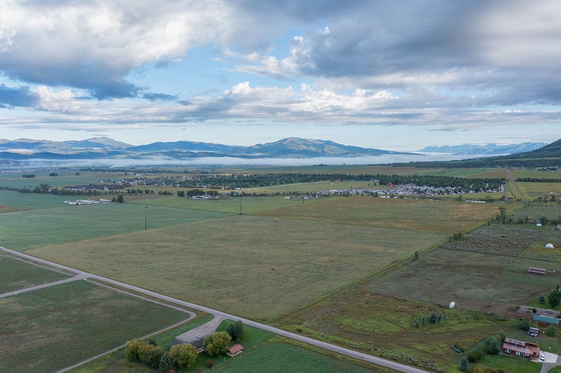 Land in Thayne, Wyoming, United States 1 - 13199387