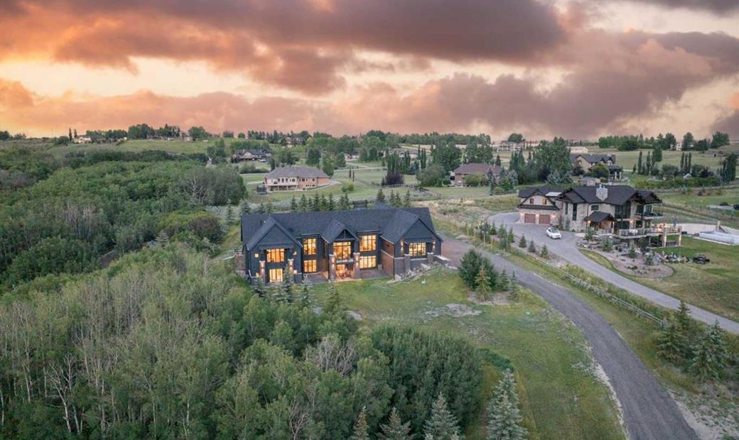 Organic Modern Luxury Bungalow In De Winton, Alberta, Canada For Sale
