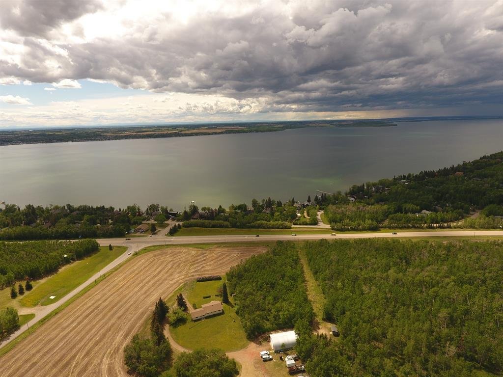 And Versatile Property In Sylvan Lake, Alberta, Canada For