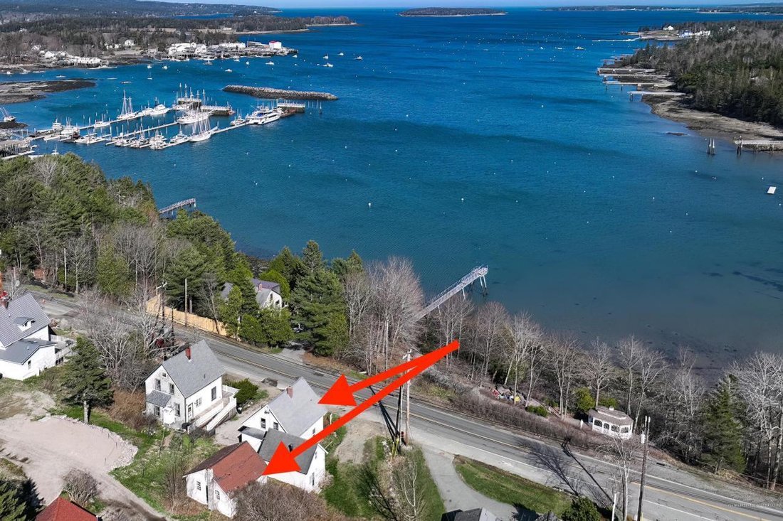 4 Bedrooms Single Family Detached In Southwest Harbor, Maine, United
