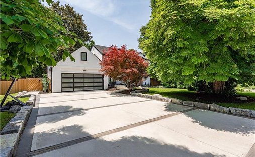 Guelph, Ontario, Canada 1