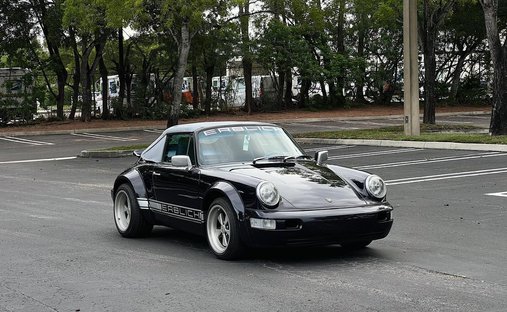 1991 Porsche 911 Carrera 2 2D Cabriolet in Hallandale beach, FL, United States 1