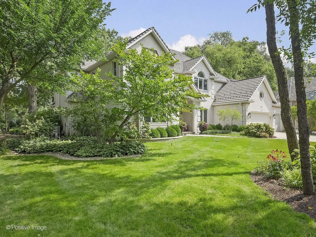 Exceptional Home In The Woods Of In Bolingbrook, Illinois, United States For Sale (13212631)