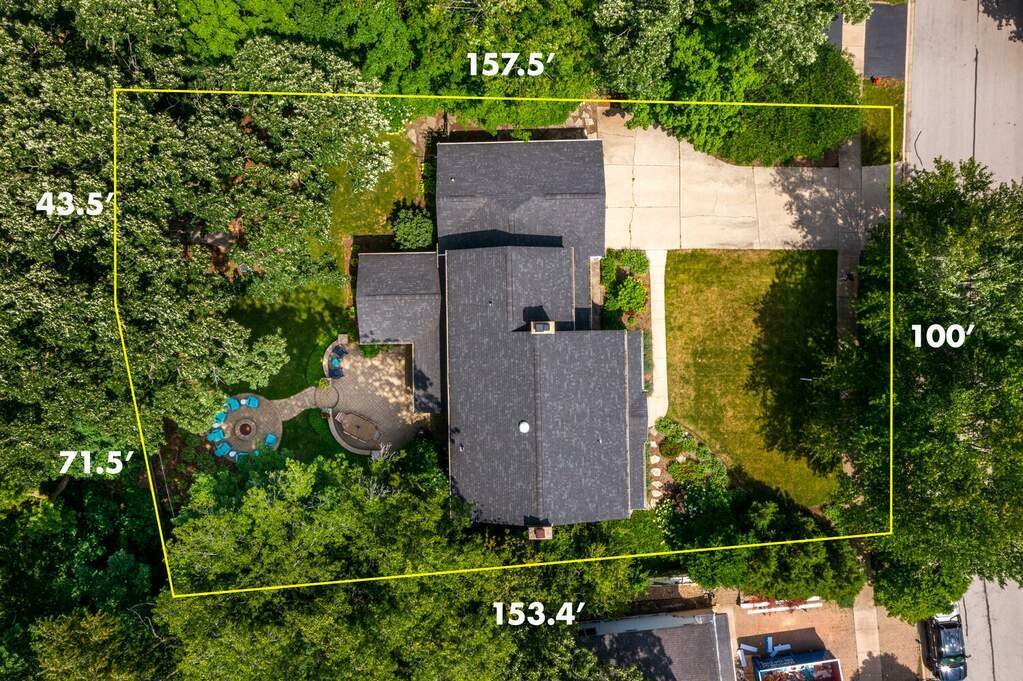 Charming Home In A Coveted Naperville In Naperville, Illinois, United