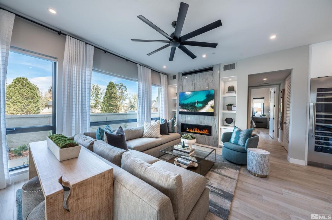 Immaculate Home In The Villas At Rancharrah In Reno, Nv, United States