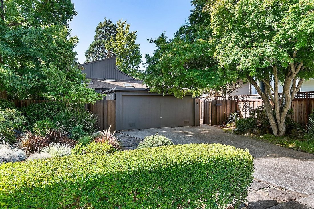 Unique 1976 Mountain Modern Home In Ross, California, United States For