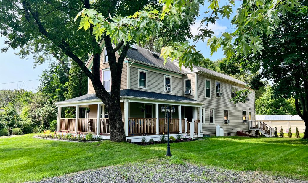 Iconic Property In Ogunquit In Ogunquit, Maine, United States For Sale (13208787)