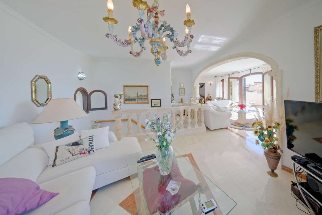 House in Calp / Calpe, Valencian Community, Spain 3 - 13214577