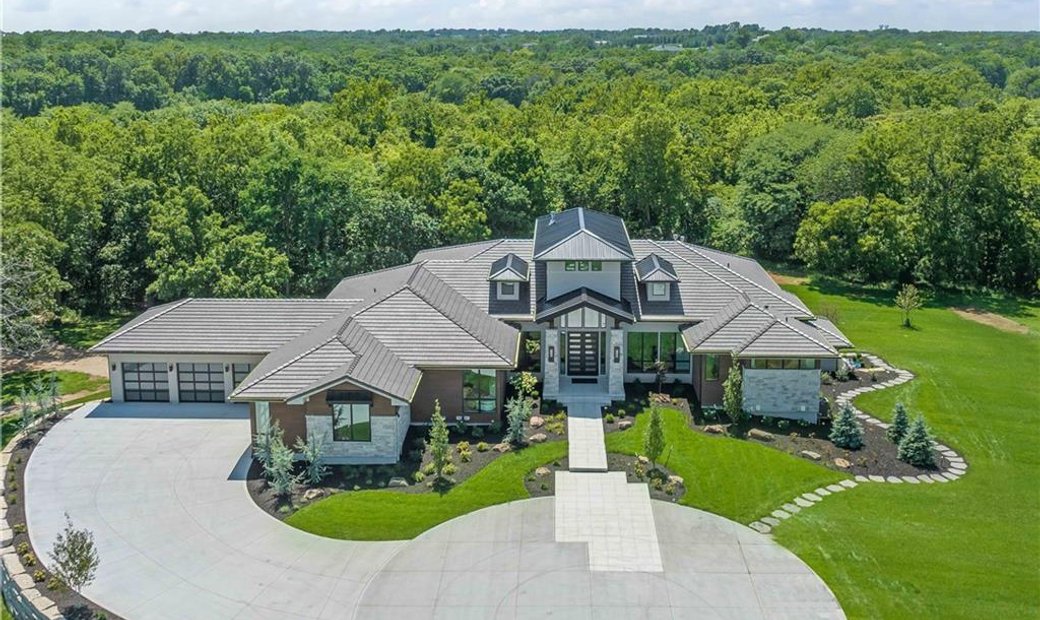 Bespoke Brand New Home On Ten Wooded Acres In Bucyrus, Kansas, United