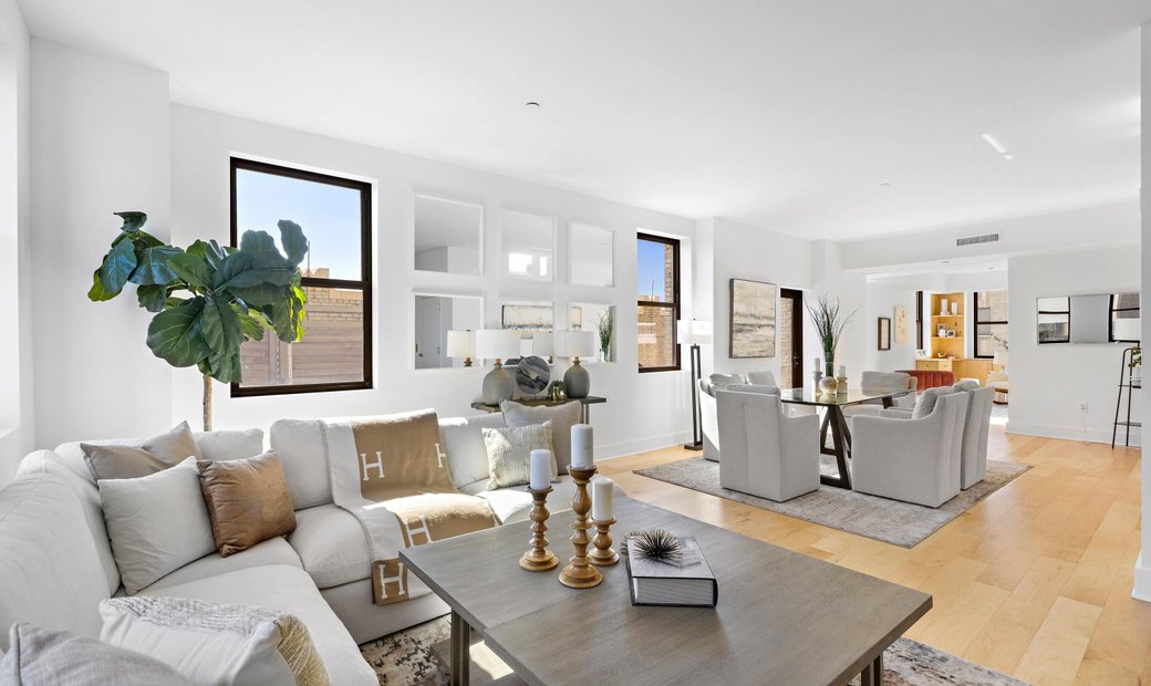 Recently Renovated Penthouse In The In Jersey City, New Jersey, United States For Sale (13212887)