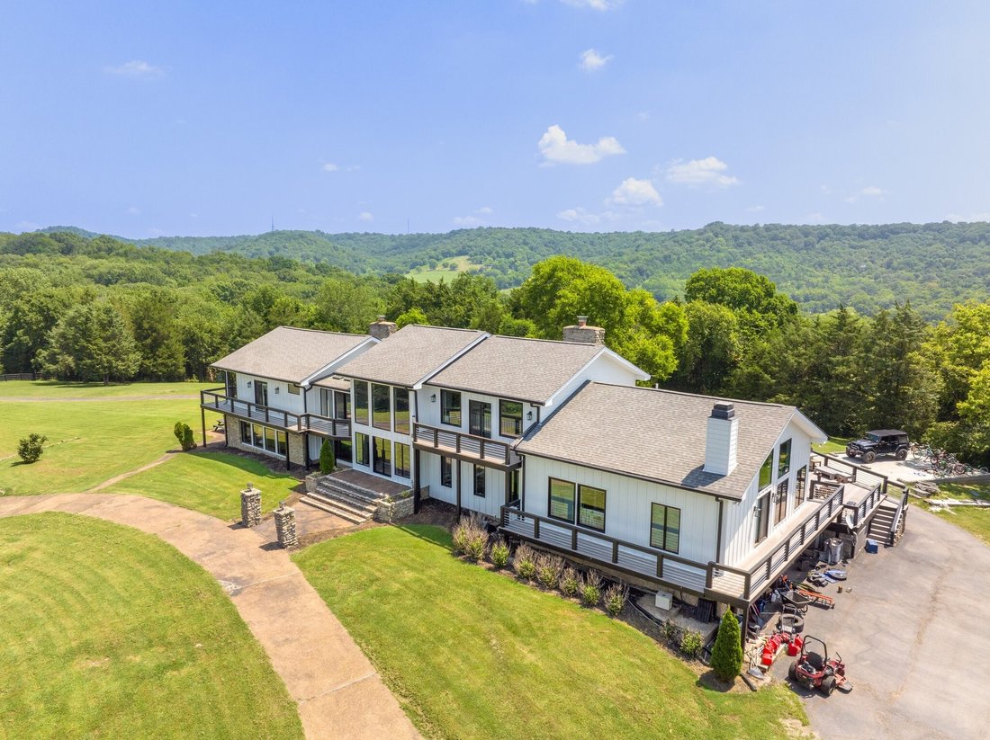 Spectacular 10 Acre Gated Estate In Nolensville, Tennessee, United
