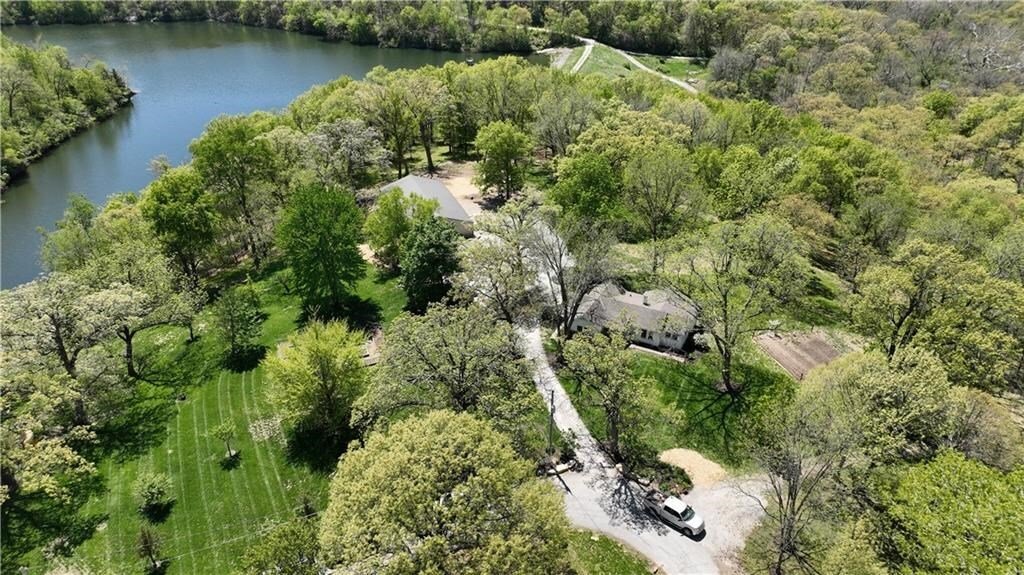 Eight Pristine Acres In Kansas City In Raytown, Missouri, United States