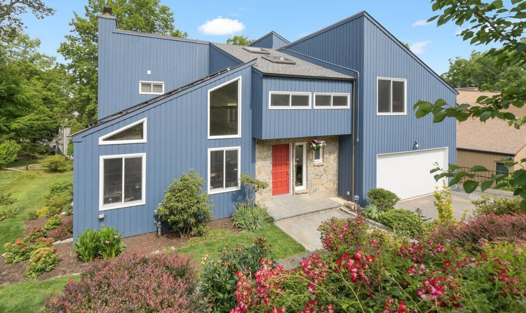 Modern Sophistication In Ardsley In Ardsley, Ny, United States For Sale