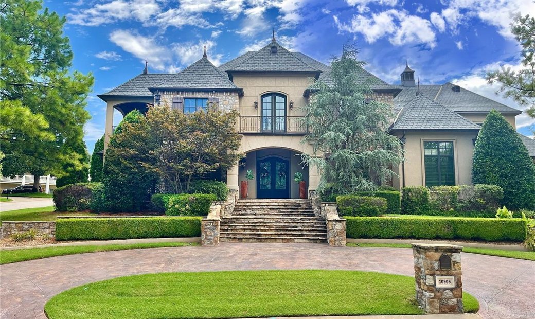 Exceptional Recently Updated Home In Gated Belmont In Tulsa, Ok, United