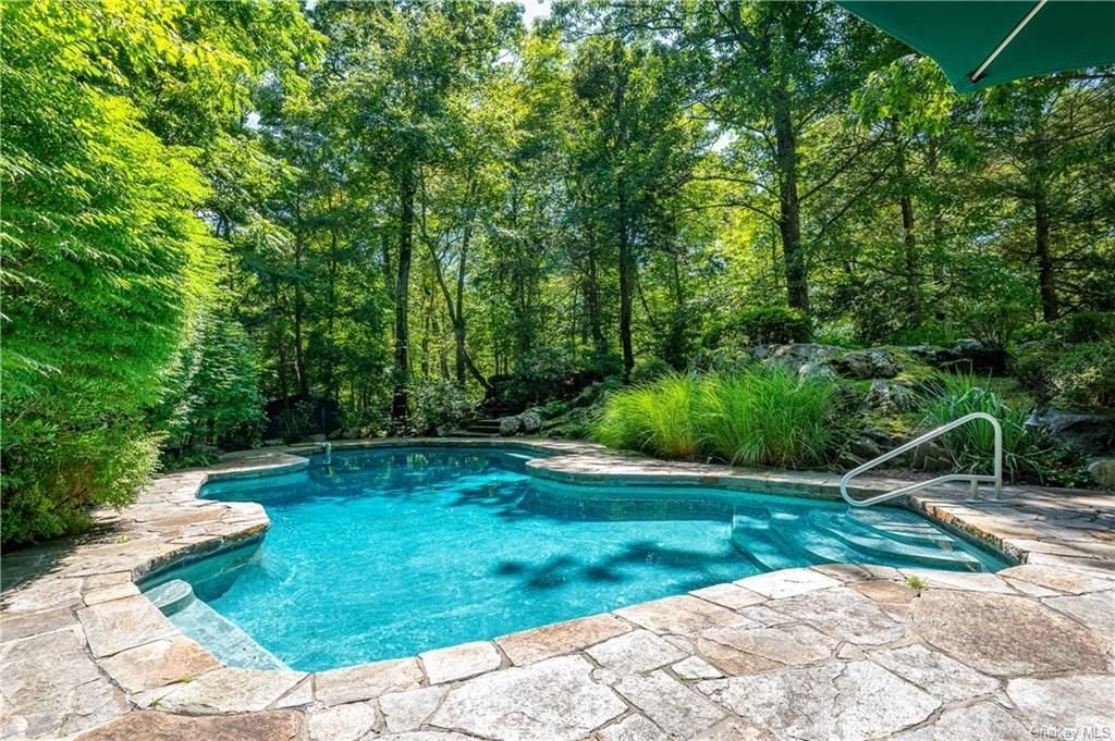 Gracious Private Residence At The End Of In Greenwich, New York, United