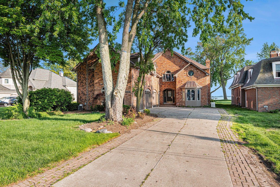 Incredible Lakefront Home In New Baltimore, Michigan, United States For