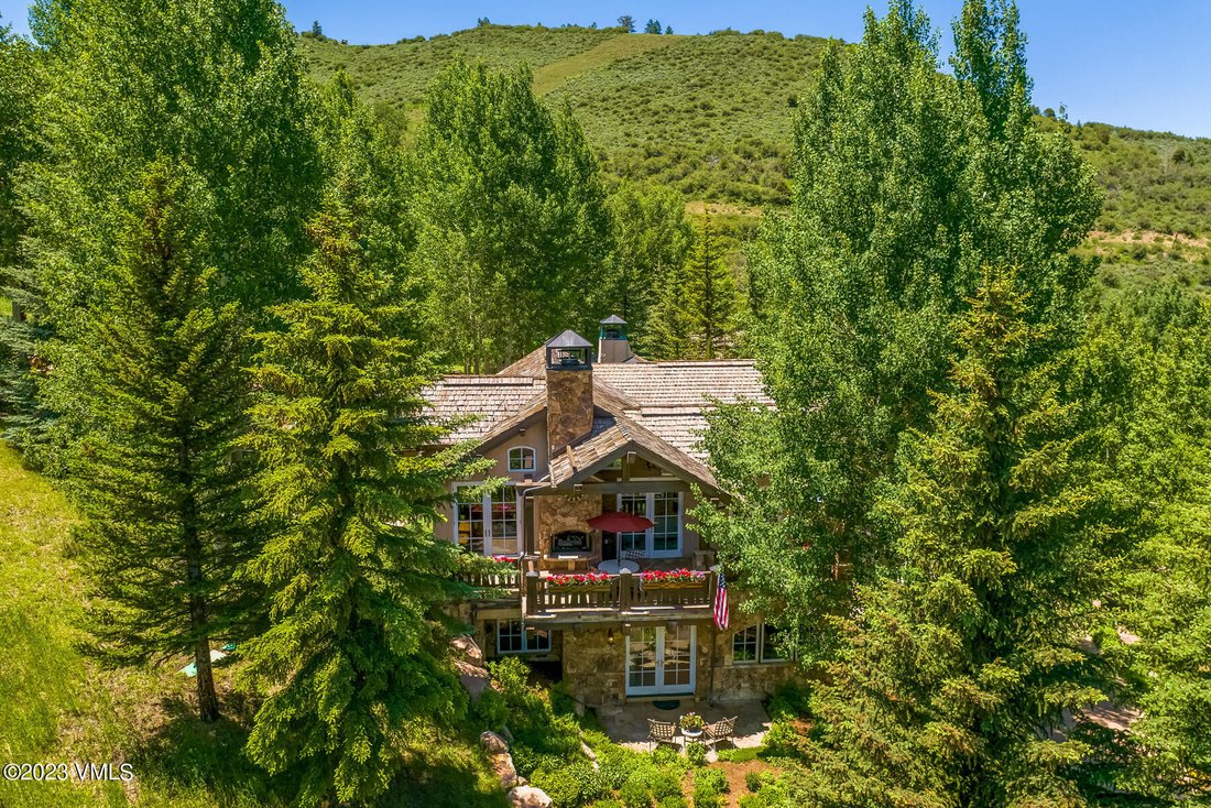 Idyllic Retreat In The Prestigious Beaver In Avon, Colorado, United