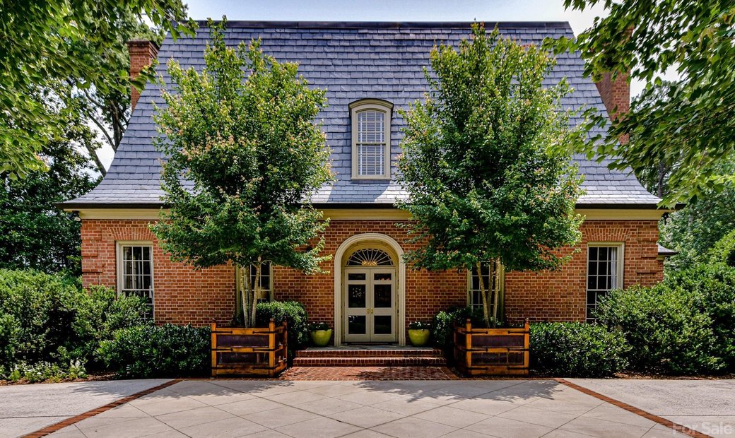 Beautifully Appointed Elegant Home In Eastover In Charlotte, Nc, United