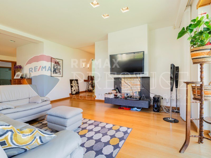 House 6 Bedrooms Sale Leiria In Marrazes, Leiria District, Portugal For