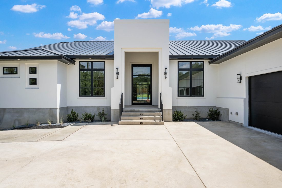 10210 Dreamland Drive, San Antonio, Tx In San Antonio, Texas, United