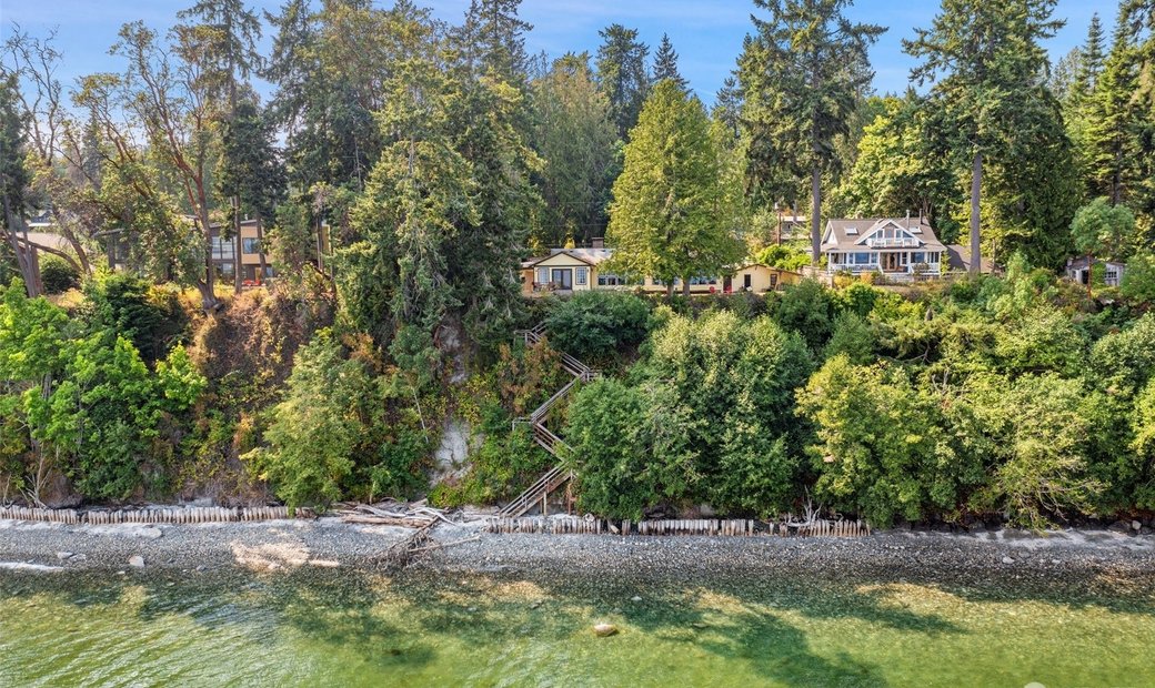 Unique Waterfront Home In Suquamish, Washington, United States For Sale