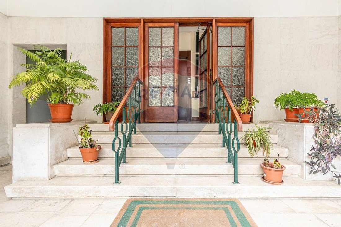 Estate in Areeiro, Lisbon, Portugal 2 - 13218974