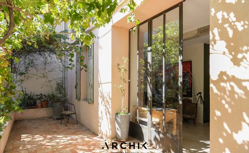 House in Marseille, Provence-Alpes-Côte d'Azur, France 1