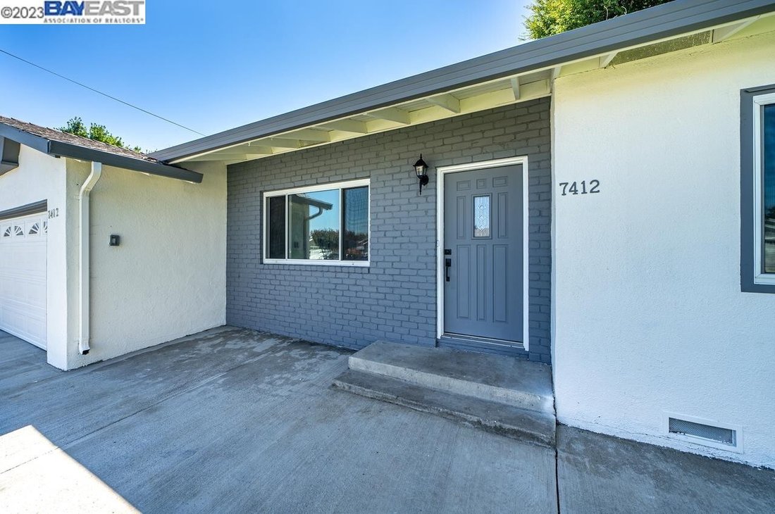 Updated Single Story Home On A Large Lot In Dublin, California, United States For Sale (13218511)
