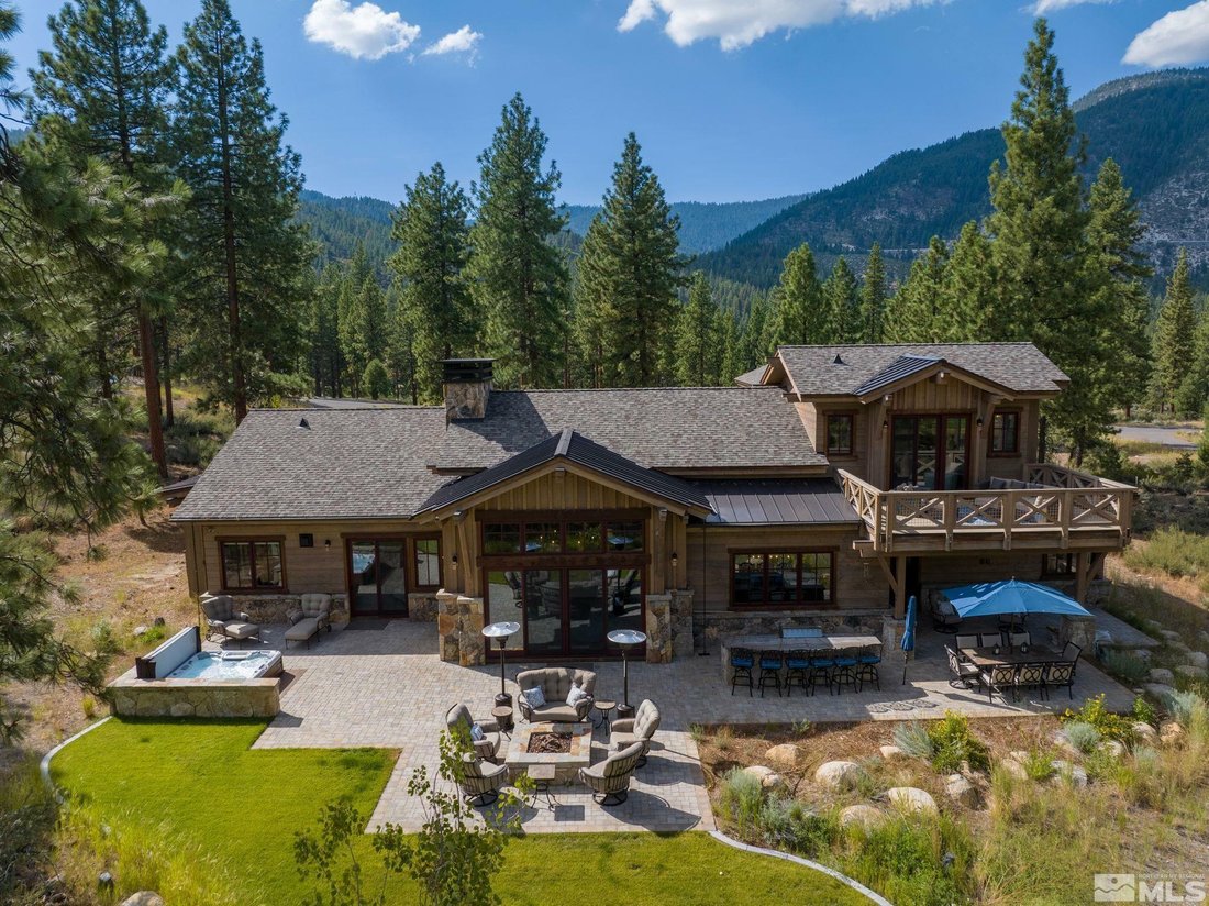 Quintessential Mountain Estate Home In Genoa, Nevada, United States For