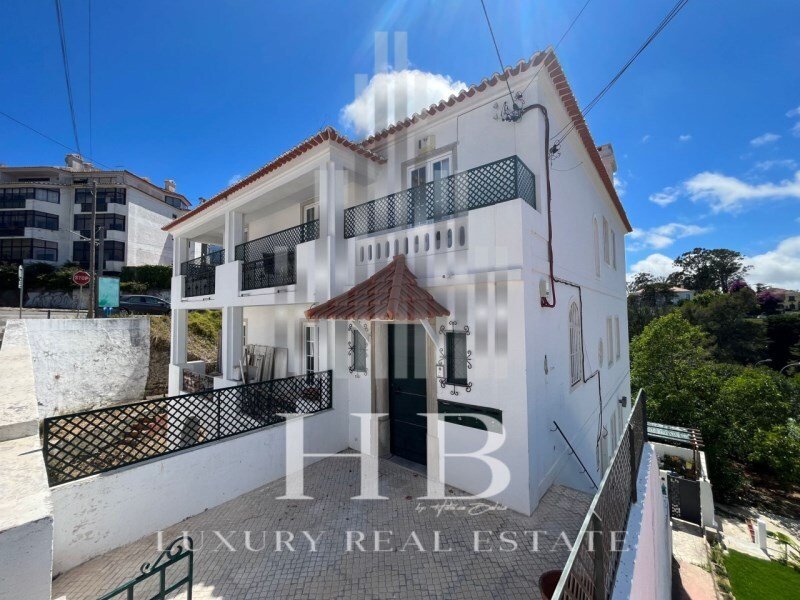 Apartment 4 Bedrooms Sale Sintra In Sintra, Lisbon, Portugal For Sale